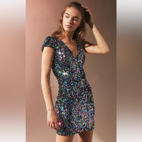 Dress the Population Sequin V-Neck Dress